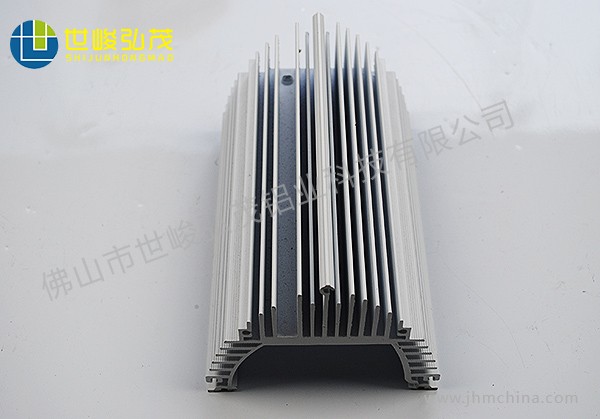 LED洗墻燈散熱器鋁型材-2