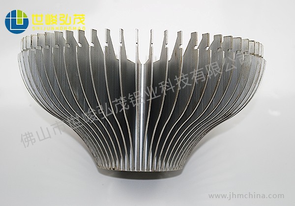 CNC數(shù)控車(chē)太陽(yáng)花散熱器深加工鋁型材 CNC數(shù)控車(chē)太陽(yáng)花散熱器深加工鋁型材