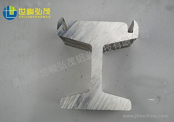 高鐵地鐵導電軌鋁合金型材