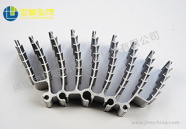 特殊電子散熱器鋁型材-2