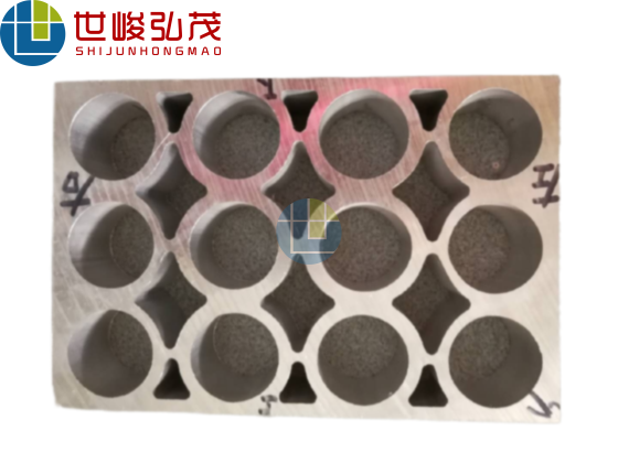 特殊水冷散熱器鋁型材 特殊水冷散熱器鋁型材