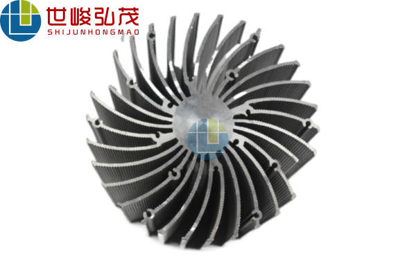 深加工太陽(yáng)花鋁型材散熱器-3 深加工太陽(yáng)花鋁型材散熱器-3